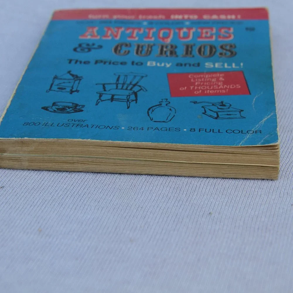 1971 Antiques and Curios Book - Picture 2 of 7